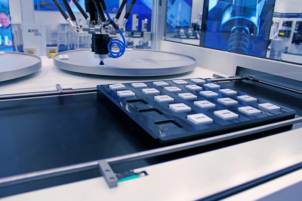 Lenze op interpack: Compacte motion control oplossingen voor toekomsbestendige verpakkingen 1