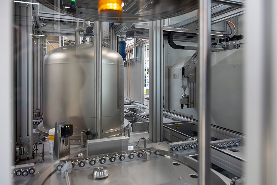 Geautomatiseerde assemblage en testen in één productielijn 2