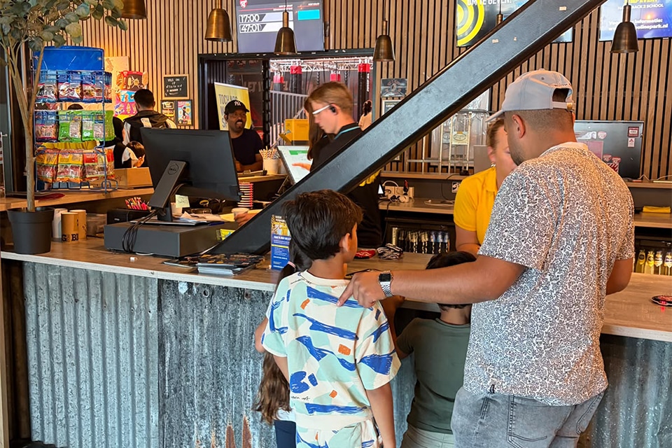 VEGA en Voedselbank Amersfoort bezorgen kinderen zorgeloze dag 4